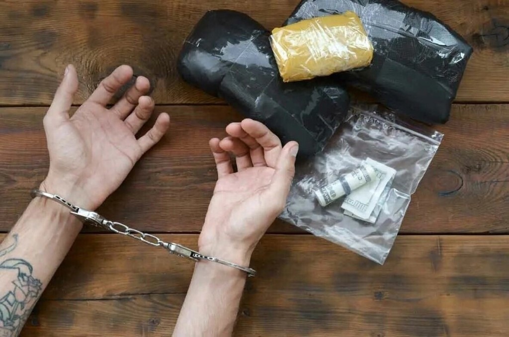 Преступления против здоровья населения общественной нравственности