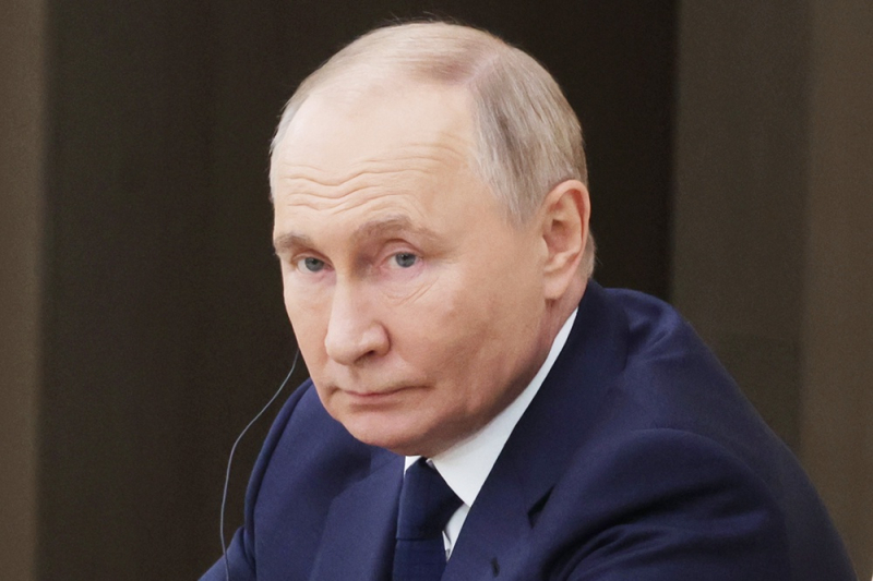 Путин увеличил сроки заключения за вовлечение детей в преступления