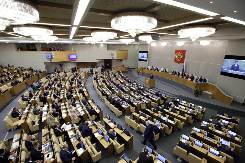 За помощь врагу предлагают сажать на срок до 15 лет