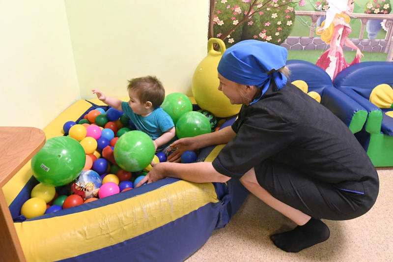 Заключение беременных и единственных родителей под стражу ограничат
