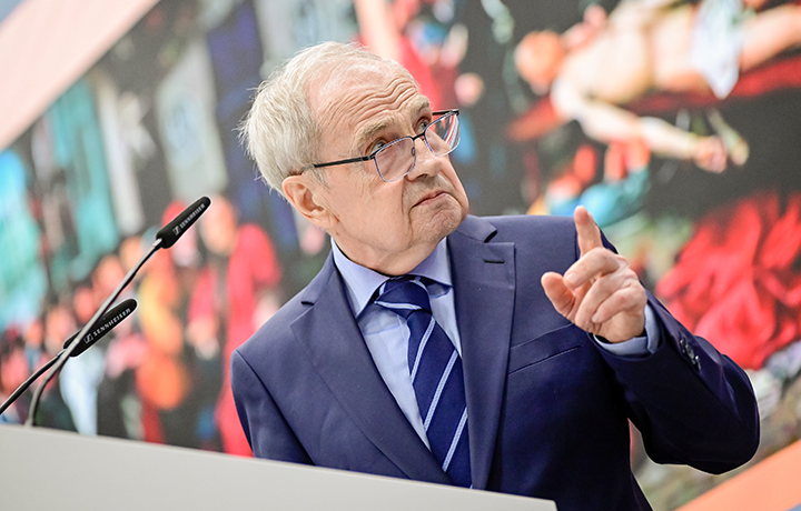 Валерий Зорькин считает, что противодействие коррупции не должно быть декоративно-имитационным
