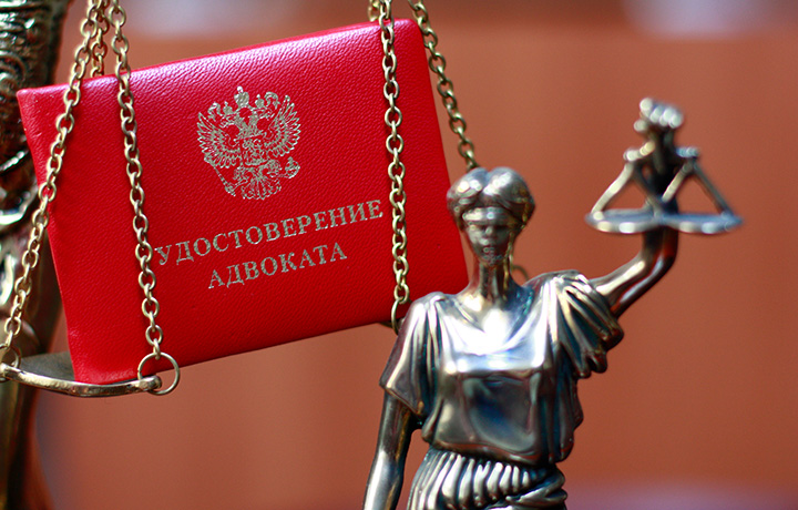Аудиозапись закрытого судебного заседания повлекла возбуждение уголовного дела в отношении адвоката